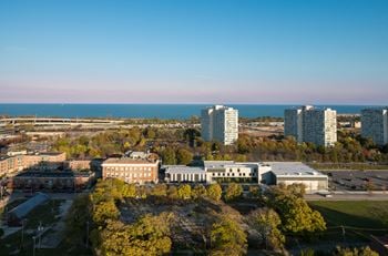 East view of chicago from eden commons